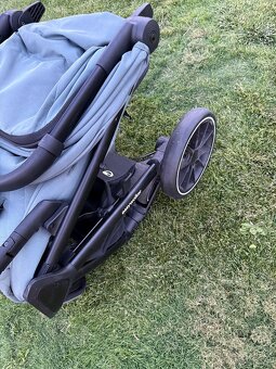 Mestský/cestovný skladací kočík Easywalker Jackey XL - 9