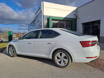 Škoda Superb 1,8 TSI - 9