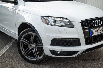 Audi Q7 3.0 Turbo Benzín Quattro 7Miest - 9
