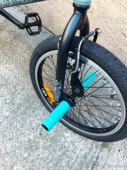 Bicykel BMX freestyle decatlon 20 - 9