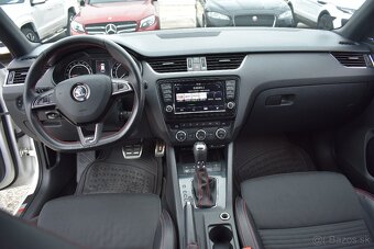 Škoda Octavia Combi 2.0 TDI DPF RS 4x4 DSG - 9