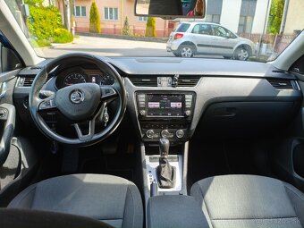 Škoda Octavia Combi 1.6 TDI 110k Style DSG - 9