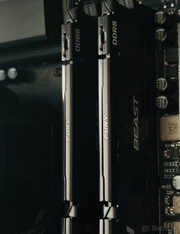 Výkonný herný počítač – i9 14900K / 64GB RAM / RTX 5070 Ti / - 9