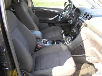 Ford Galaxy r.v.2014 - 9
