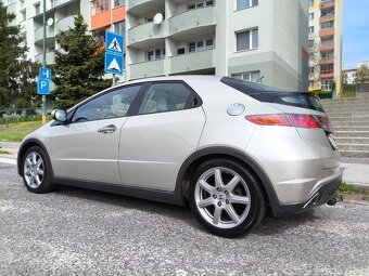Honda Civic 1.8 Sport 2008 6mt - 9
