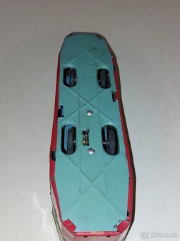 Stará plechová hračka - 9