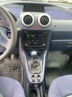 Peugeot 1007 - 9