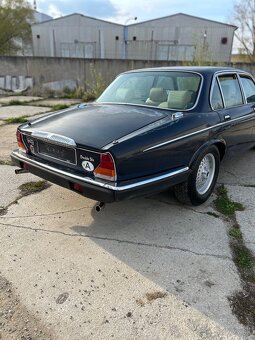 Jaguar Daimler - 9