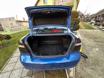 Chevrolet aveo 1.2 - 9