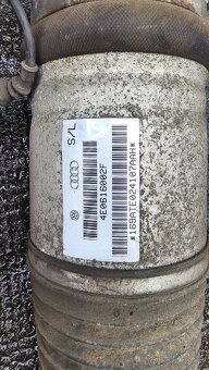 Audi A8 D3 Vzduchové tlmiče - 9