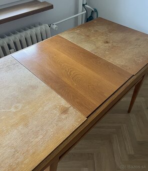Poctivý retro rozkladací jedálenský stôl z masívu 70 roky - 9