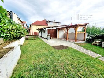 SRA | Zrekonštruovaný 3 izb. rodinný dom, záhrada, altánok, - 9
