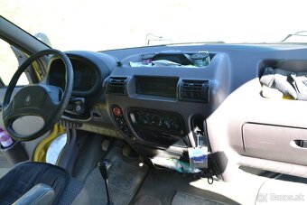 Renault Master 2.8 Diesel 84 kW skriňová dodávka - 9