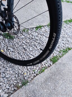 Bicyklel trekingovy - 9