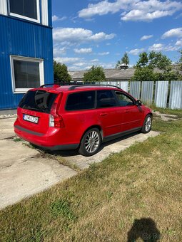 Volvo v50 1,6 TDi80kw. r.v.2009 manuál 5st. - 9