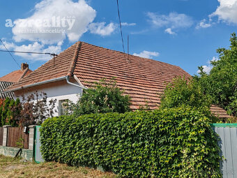 Rodinný dom s pozemkom na predaj - Svätý Peter - 9