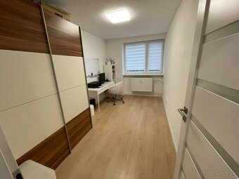 3-izbový zariadený byt s balkónom a pivnicou na PRENÁJOM - 9