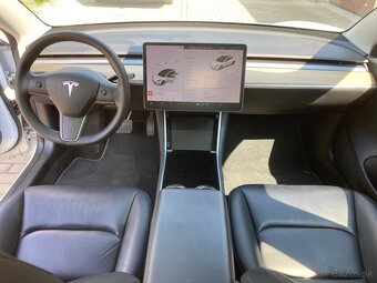 Tesla model 3 Standard Range Plus |01/2020| 16 900 € bezDPH - 9