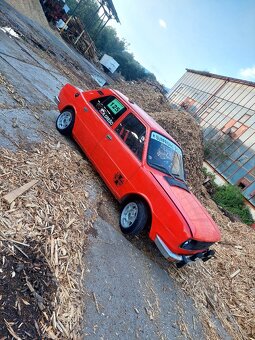 Predám skoda 105 na náhradné diely - 9