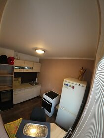 1 izbovy byt - 9