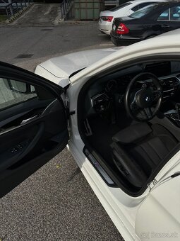 BMW 520d xDrive sedan - 9