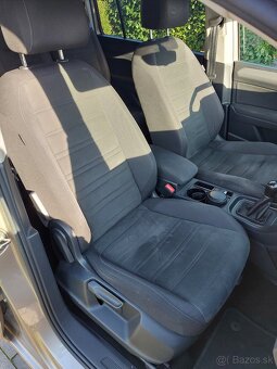 VW Touran 2.0 TDi, manuál, 7 miest, r.2016 - 9