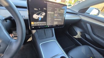Tesla model 3 LR 2021 - 9