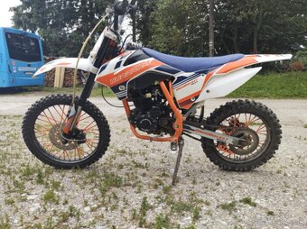Pitbike hurricane 150 plus príslušenstvo - 9