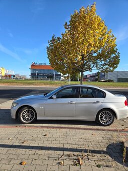 BMW E90 320d 120kw - 9