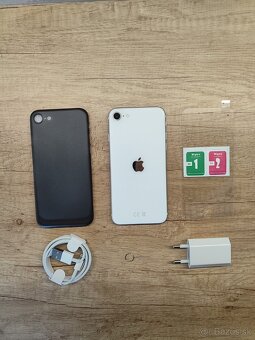 Apple iPhone SE 2020 (2nd gen) White - ako nový / v záruke - 9