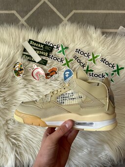 Jordan 4 - 9
