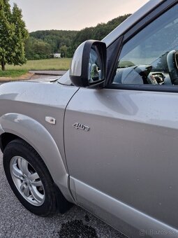 HYUNDAI TUCSON 2.0 103kw 4x4 - 9