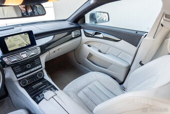 Mercedes-Benz CLS 350d 4Matic - 9