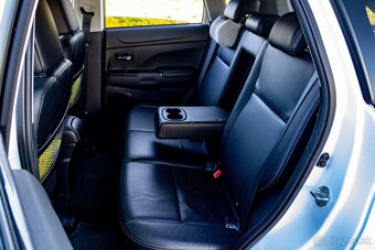 Peugeot 4008 1,8 HDi 4x4 110kW (panoráma, koža, el.sedadlá) - 9