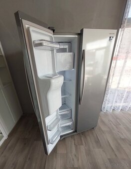 Americká chladnička Samsung - 9