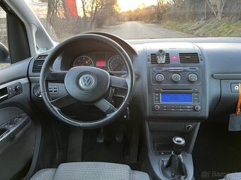 Volkswagen Touran Van 2.0 TDI Highline - 9