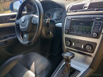 ŠKODA OCTAVIA 2 RS 125kW DSG 2011 - 9