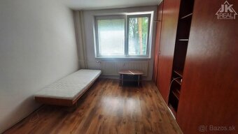 Priestranný 3-izbový byt na Volgogradskej ulici v Prešove - 9