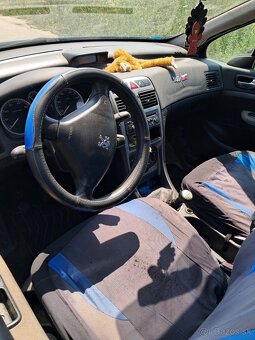 Peugeot 307 1.4 benzin vymenim - 9