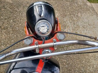 Jawa 350 Californian - 9