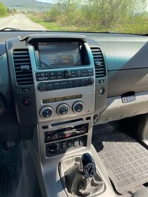Nissan Pathfinder R51, 2,5 DCi 128 KW, manual - 9
