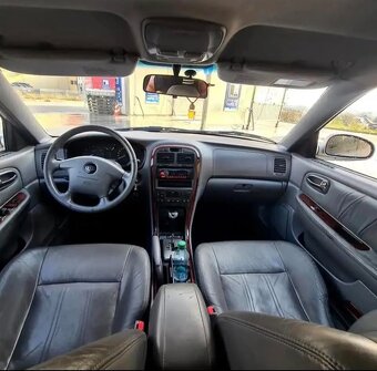 Sonata magentis 2,5 124kw V6 4AT benzín r05 - 9