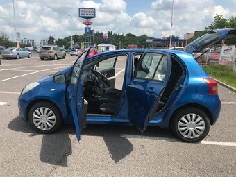 TOYOTA YARIS 1.3 VVT-I BASE COOL - 9