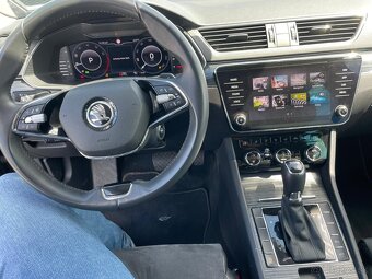 Skoda superb combi-1.5tsi-DSG-rv:2021-158tis km--TOP VYBAVA- - 9