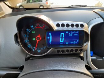 Chevrolet Aveo 1.2 16V, 2013 - 9