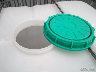 Certifikované potravinárske 1000l IBC kontajnery - 9
