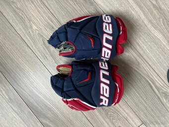 Hokejová výstroj - 9
