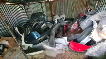 Predam karosarske diely - 9