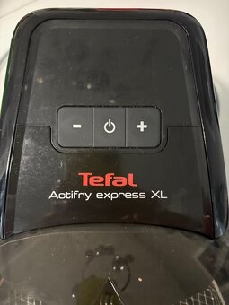 Teplovzdušná fritéza TEFAL ActiFry Express XL - TOP STAV - 9