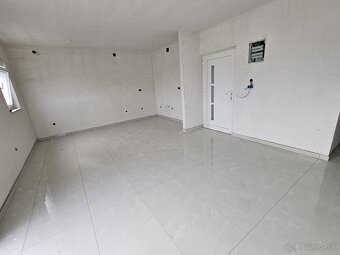 Novostavba apartmánu v Chorvátsku na ostrove VIR. - 9